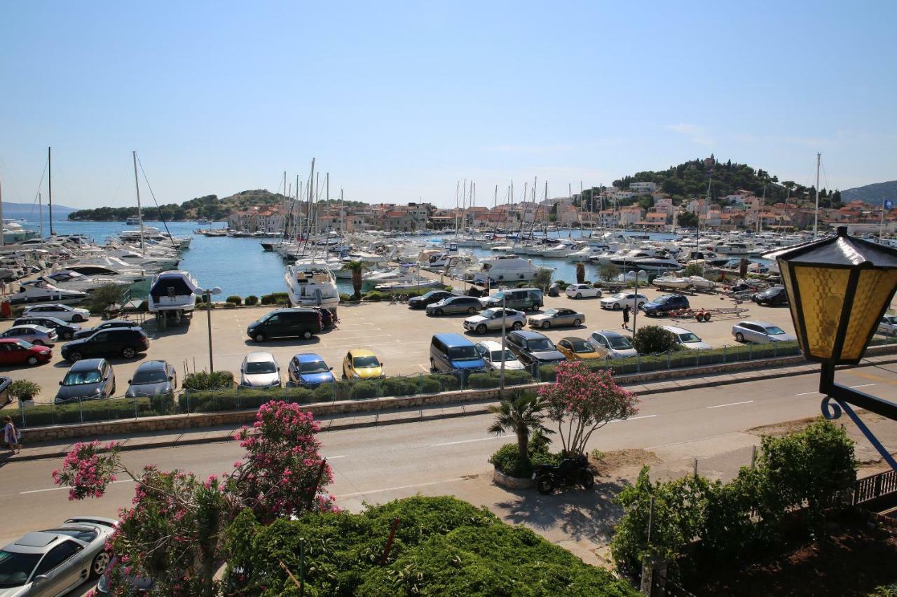 Sunny Day Apartments Tribalj Exterior foto